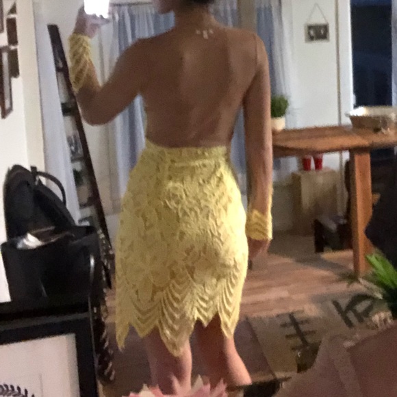 Yellow lace and mesh stunning dress - Picture 6 of 6